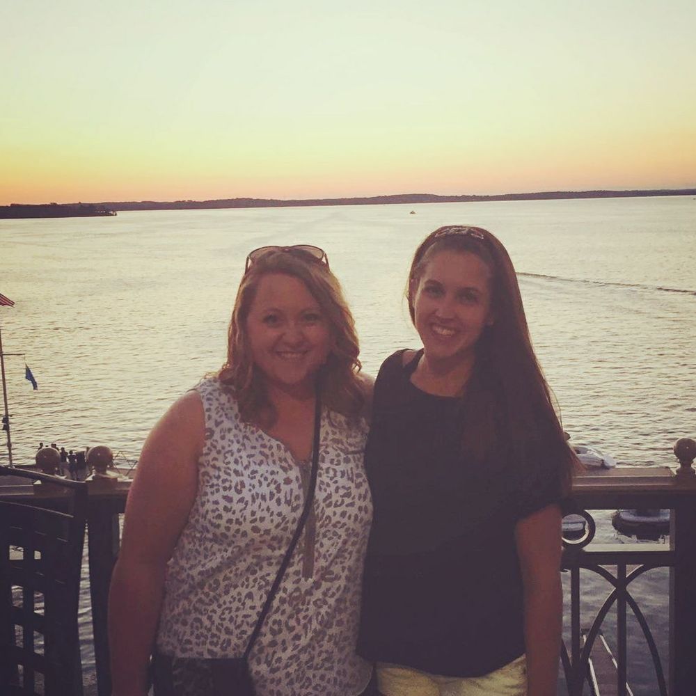 Meet your Posher, Lauren